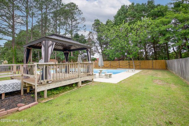 6656 Kodiak Drive, Fayetteville, NC 28304
