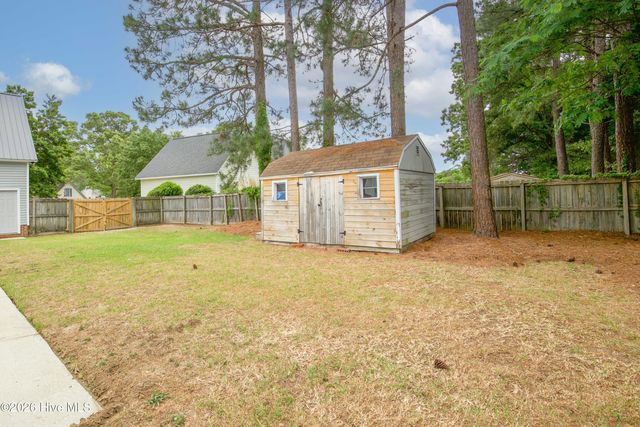 6656 Kodiak Drive, Fayetteville, NC 28304