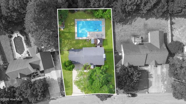 6656 Kodiak Drive, Fayetteville, NC 28304