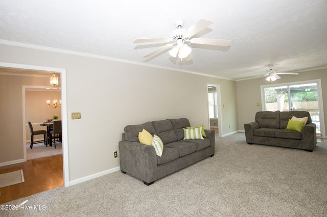 6656 Kodiak Drive, Fayetteville, NC 28304