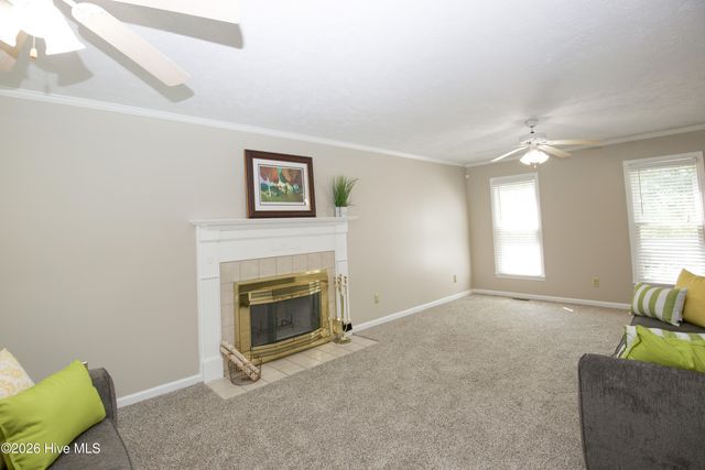 6656 Kodiak Drive, Fayetteville, NC 28304