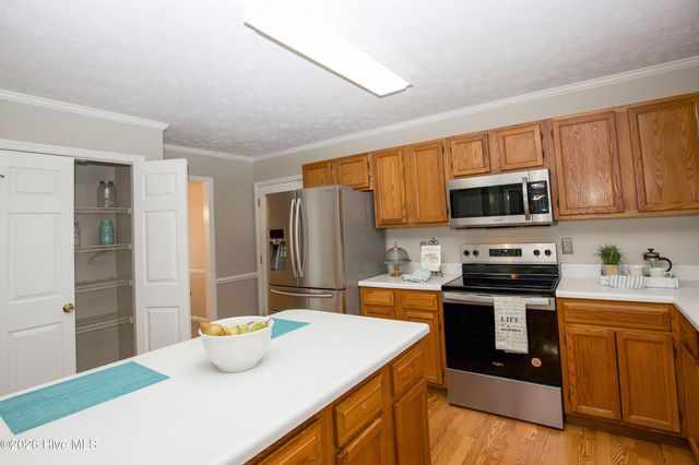 6656 Kodiak Drive, Fayetteville, NC 28304