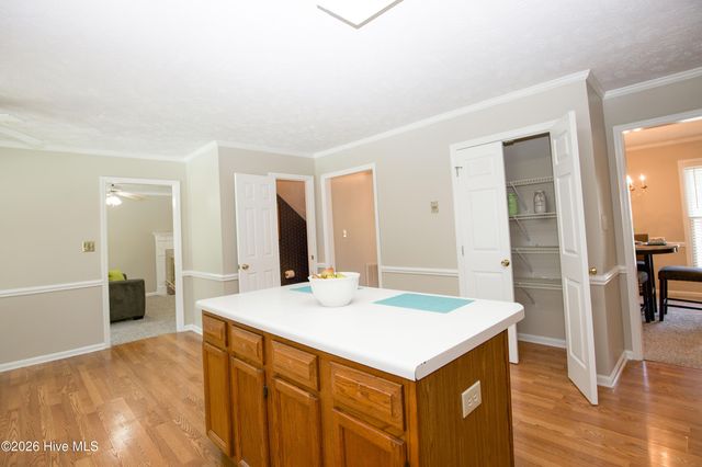 6656 Kodiak Drive, Fayetteville, NC 28304