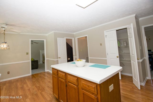 6656 Kodiak Drive, Fayetteville, NC 28304