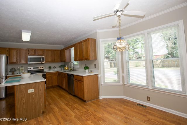 6656 Kodiak Drive, Fayetteville, NC 28304