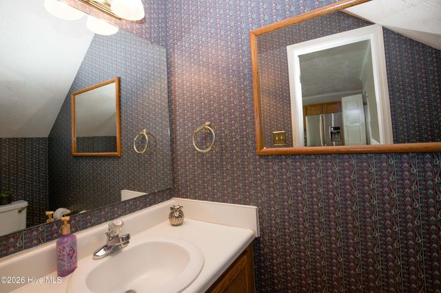 6656 Kodiak Drive, Fayetteville, NC 28304