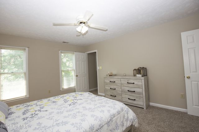 6656 Kodiak Drive, Fayetteville, NC 28304