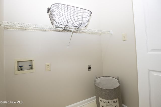 6656 Kodiak Drive, Fayetteville, NC 28304