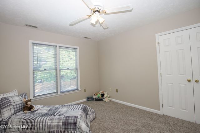 6656 Kodiak Drive, Fayetteville, NC 28304