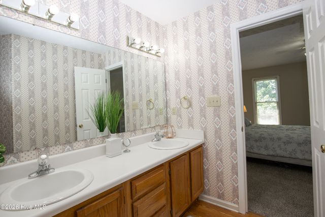 6656 Kodiak Drive, Fayetteville, NC 28304