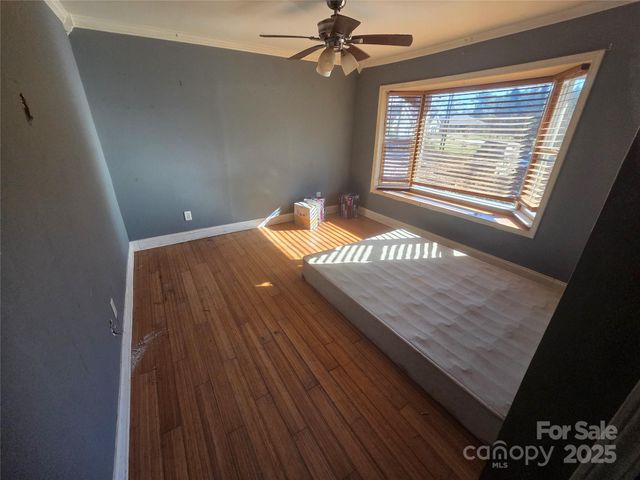 11124 Pine Grove Avenue, Mint Hill, NC 28227