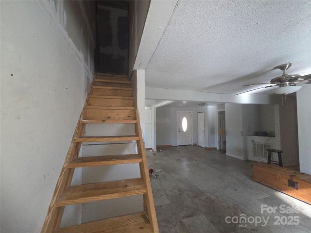 11124 Pine Grove Avenue, Mint Hill, NC 28227