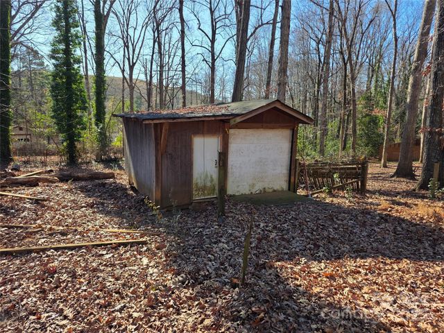 11124 Pine Grove Avenue, Mint Hill, NC 28227