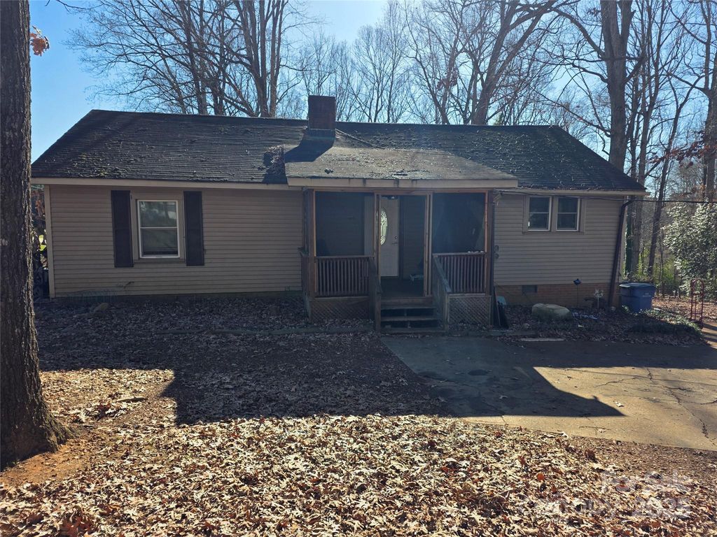 11124 Pine Grove Avenue, Mint Hill, NC 28227