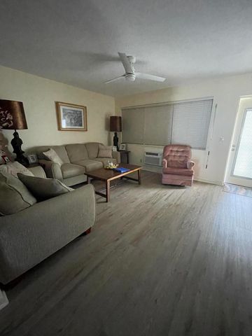 147 MARKHAM G 147, Deerfield Beach, FL 33442