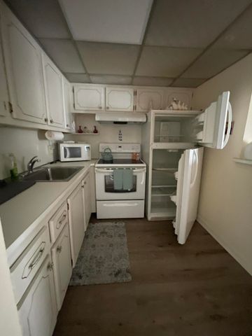147 MARKHAM G 147, Deerfield Beach, FL 33442