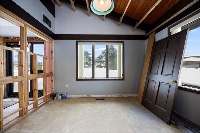 2029 S Otsego Avenue, Gaylord, MI 49735