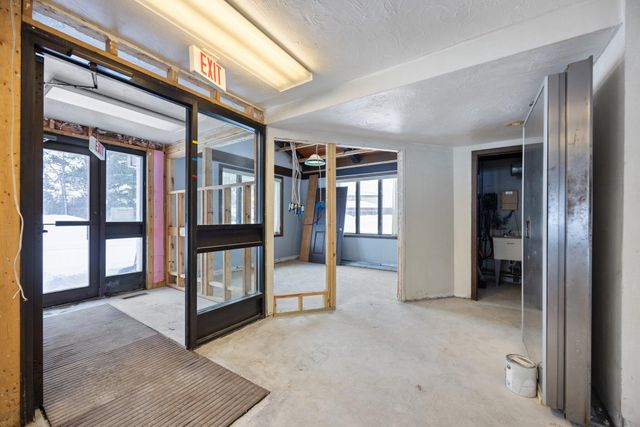 2029 S Otsego Avenue, Gaylord, MI 49735