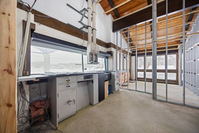 2029 S Otsego Avenue, Gaylord, MI 49735