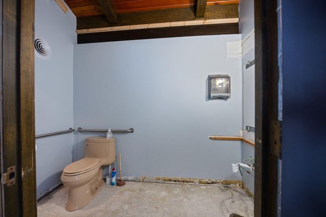 2029 S Otsego Avenue, Gaylord, MI 49735