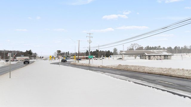 2029 S Otsego Avenue, Gaylord, MI 49735