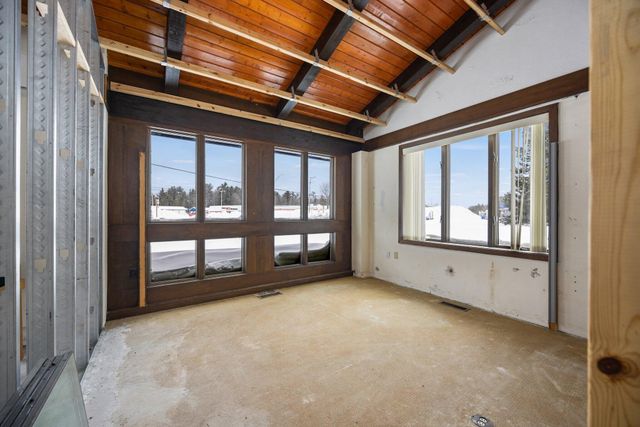 2029 S Otsego Avenue, Gaylord, MI 49735