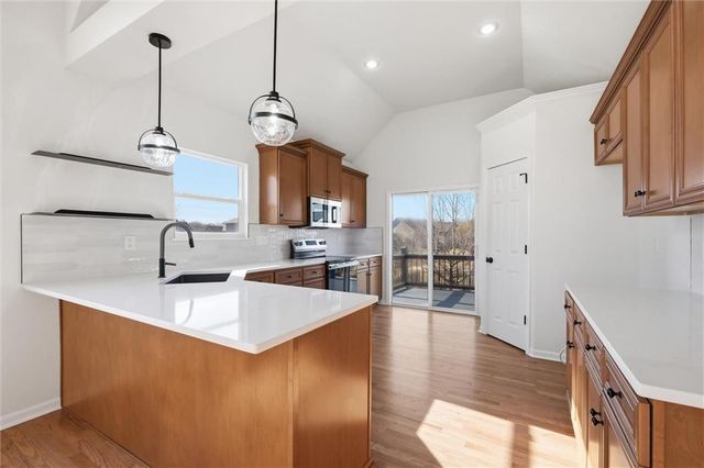 2516 SW Current Lane, Lee's Summit, MO 64082