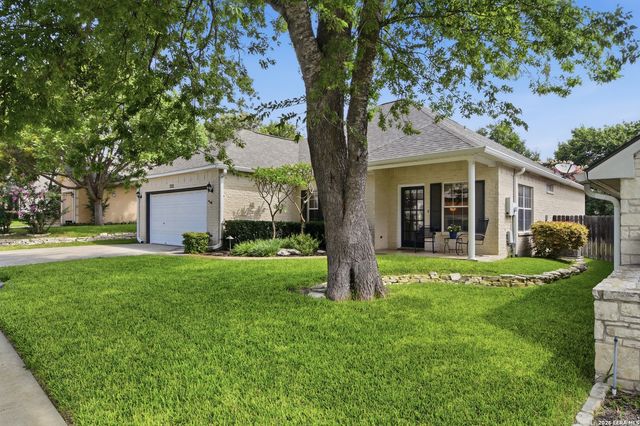 232 Los Cedros Loop, Kerrville, TX 78028