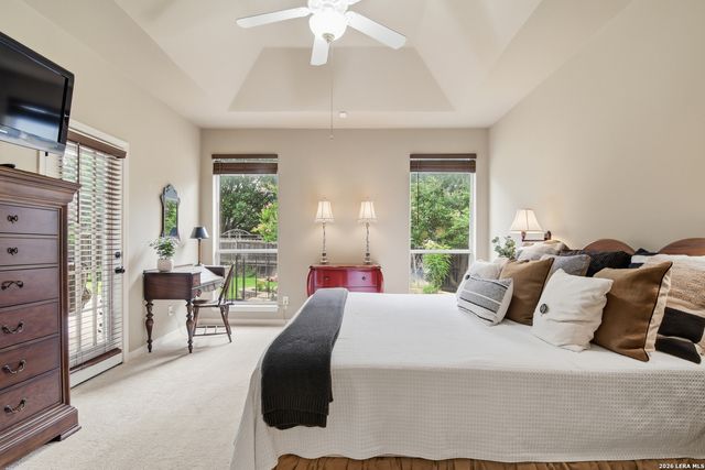 232 Los Cedros Loop, Kerrville, TX 78028