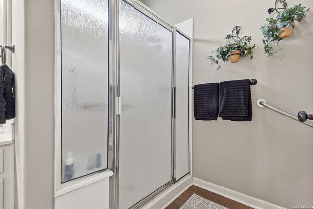232 Los Cedros Loop, Kerrville, TX 78028