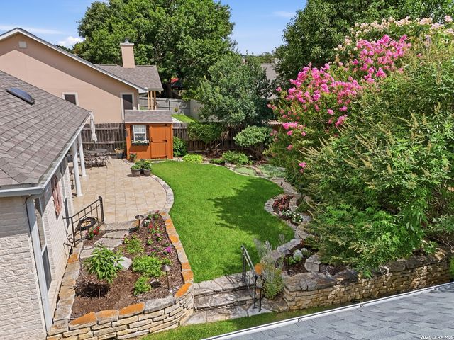 232 Los Cedros Loop, Kerrville, TX 78028