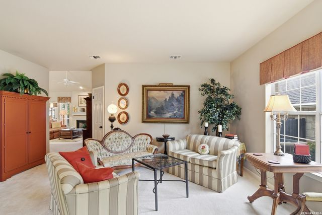 232 Los Cedros Loop, Kerrville, TX 78028