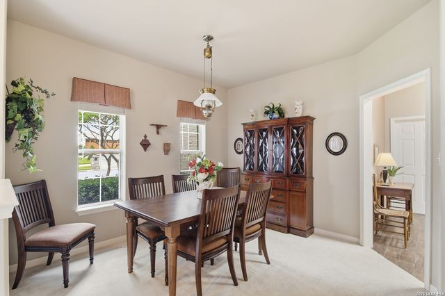 232 Los Cedros Loop, Kerrville, TX 78028