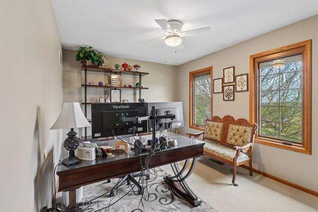 1001 Sunset Circle, Indianola, IA 50125