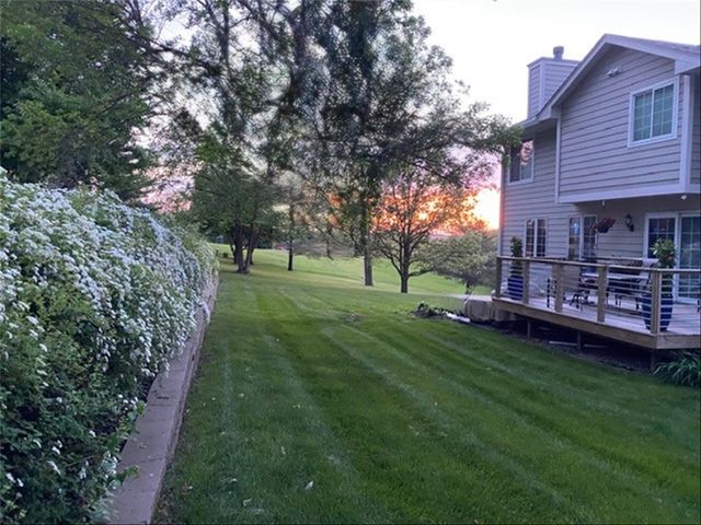1001 Sunset Circle, Indianola, IA 50125