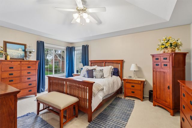 1001 Sunset Circle, Indianola, IA 50125