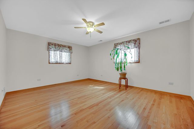 2606 W Walter Zimny Drive, Posen, IL 60469