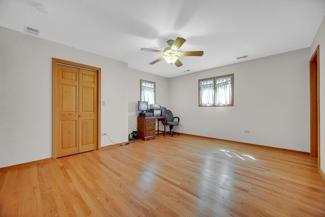 2606 W Walter Zimny Drive, Posen, IL 60469