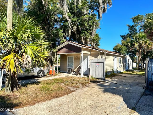 2810 W 15th Street, Panama City, FL 32401