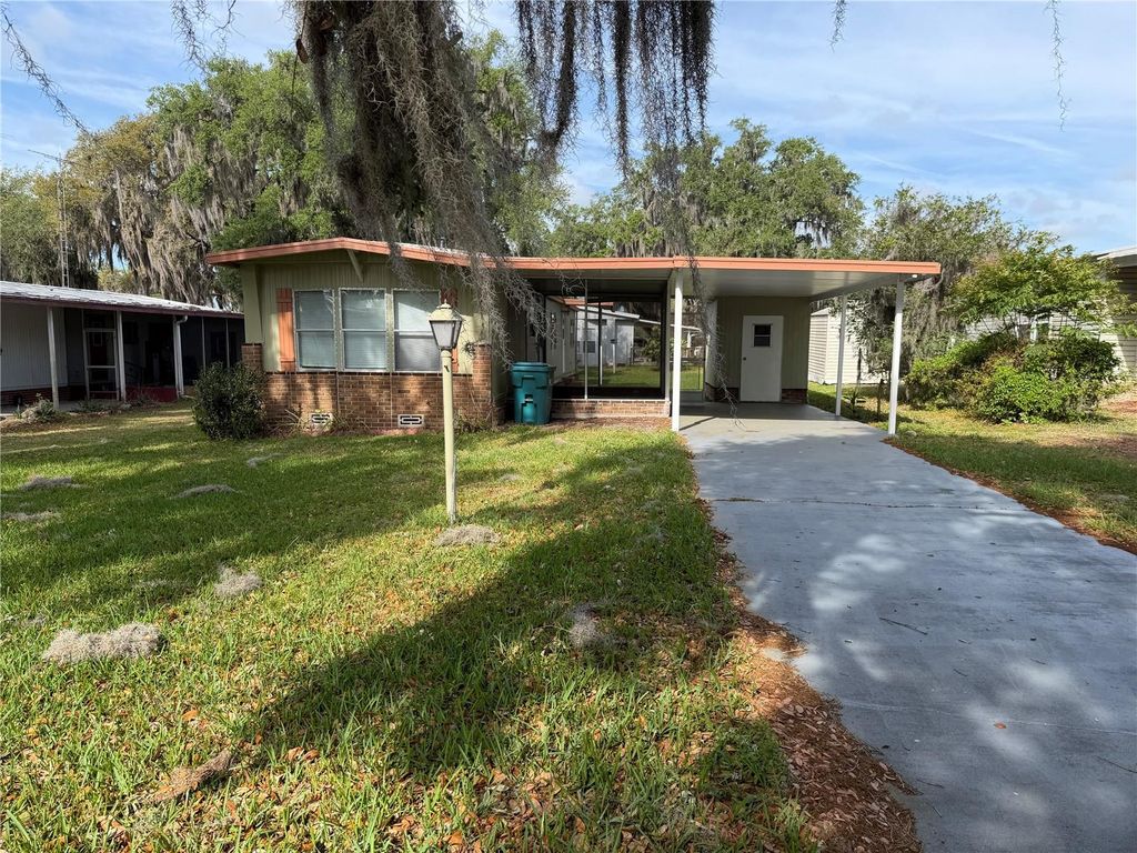 5562 LANSING DRIVE, Wildwood, FL 34785