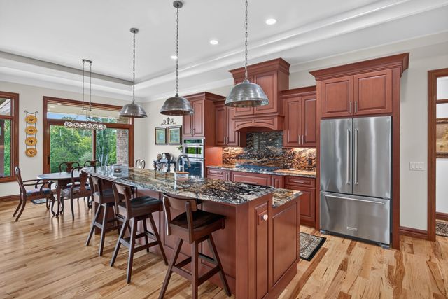 3542 Seven Springs Rd, Cookeville, TN 38506