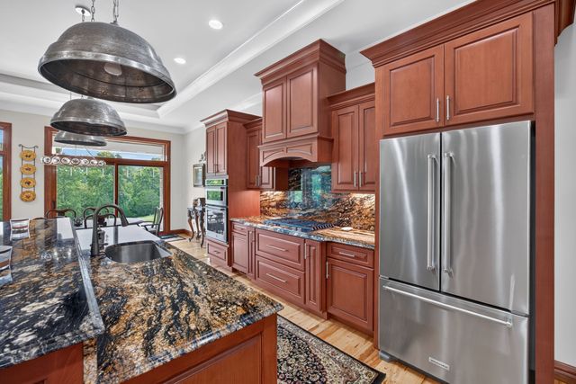 3542 Seven Springs Rd, Cookeville, TN 38506