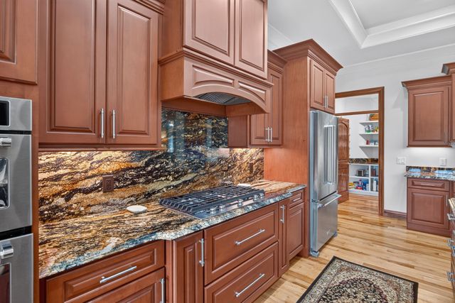 3542 Seven Springs Rd, Cookeville, TN 38506