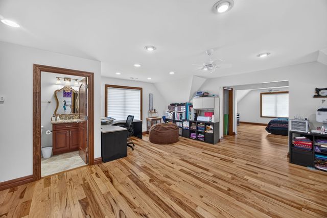 3542 Seven Springs Rd, Cookeville, TN 38506