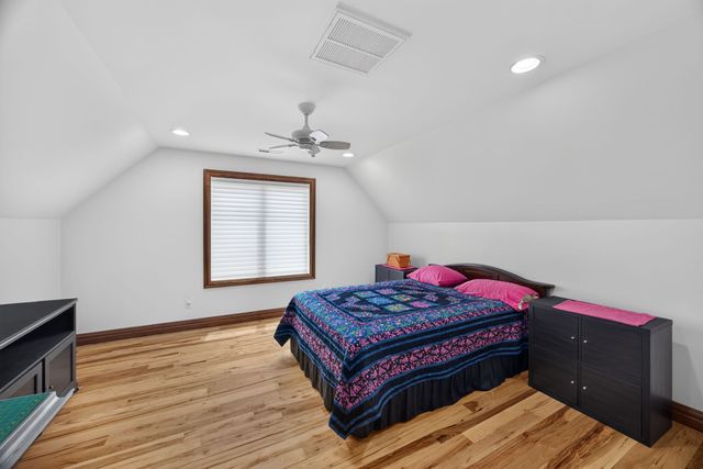 3542 Seven Springs Rd, Cookeville, TN 38506