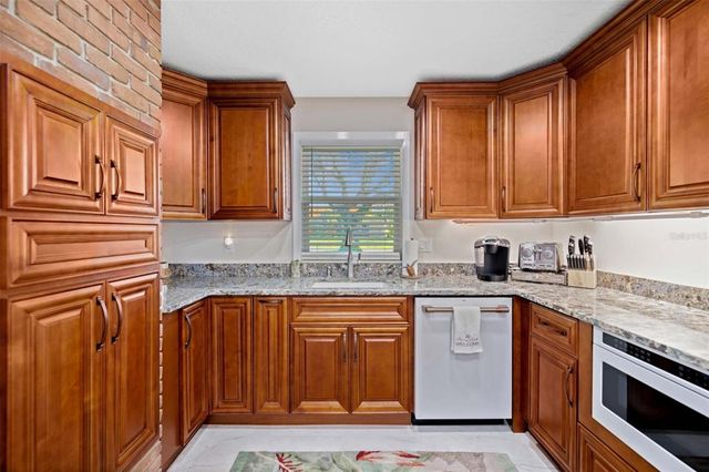 2912 RIVER POINT DRIVE, Daytona Beach, FL 32118