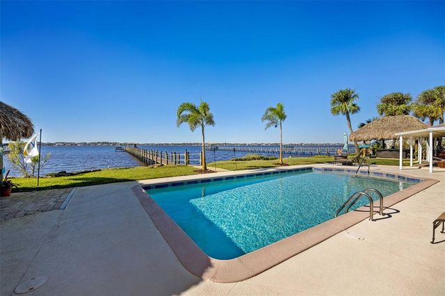 2912 RIVER POINT DRIVE, Daytona Beach, FL 32118