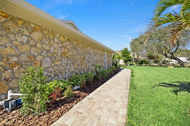 2912 RIVER POINT DRIVE, Daytona Beach, FL 32118