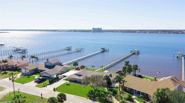 2912 RIVER POINT DRIVE, Daytona Beach, FL 32118