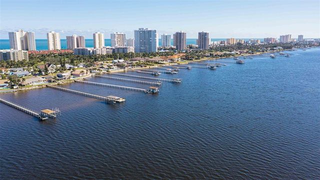 2912 RIVER POINT DRIVE, Daytona Beach, FL 32118